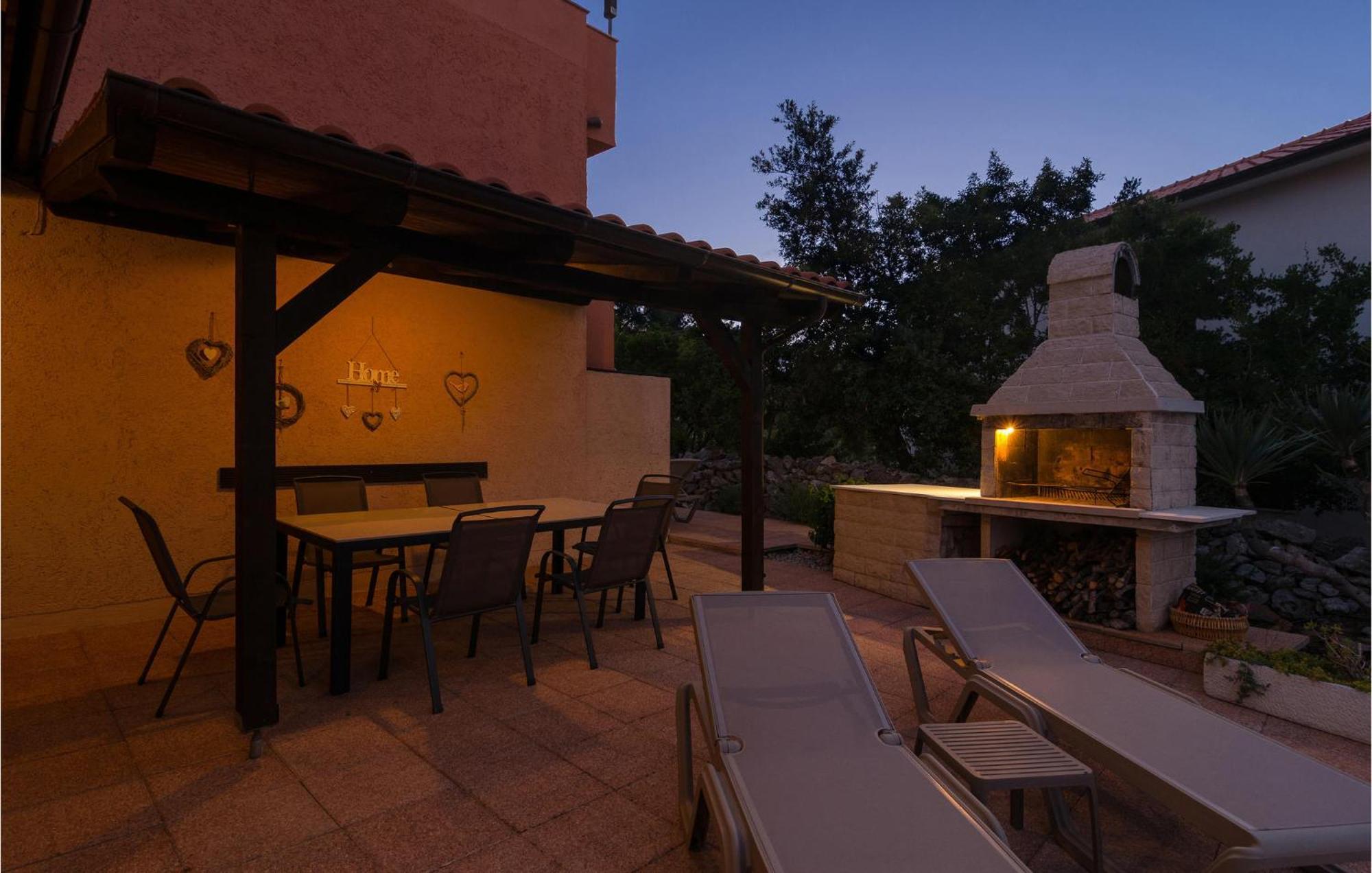 Cozy In Mudri Dolac With Kitchen *